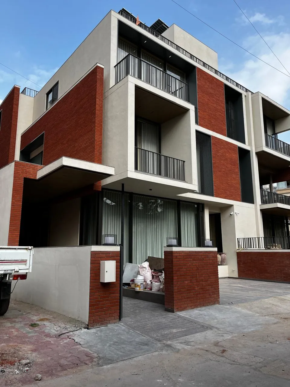 Brick Stripe Villa