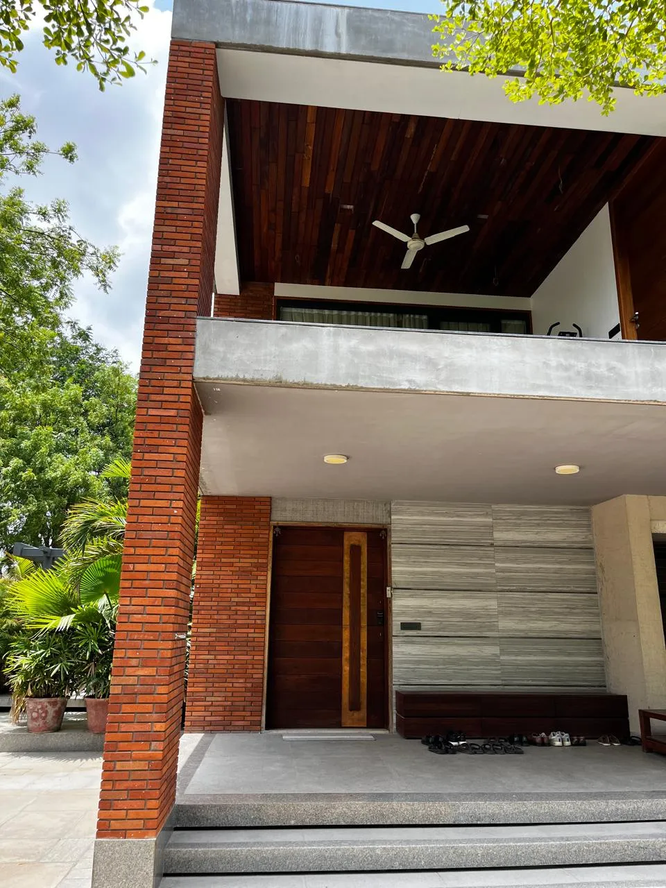 Pergola Entry Home